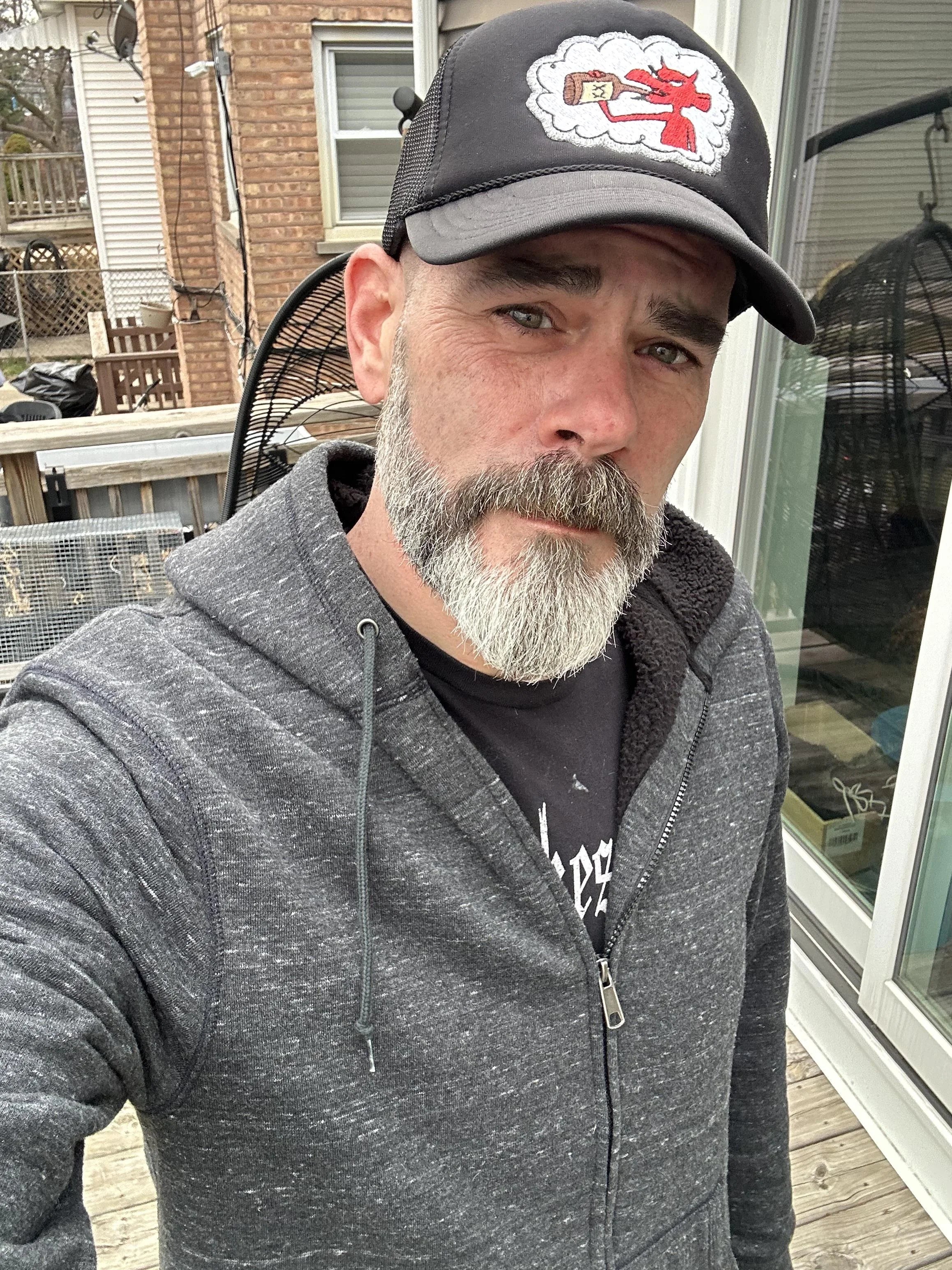 files/male_self_11.jpg